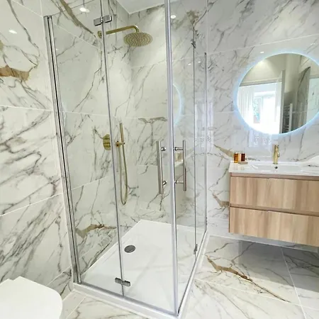 Luxurious 4 Bedrooms 1min Beaches & 3min Palais Cannes