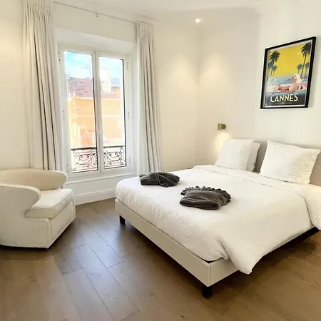 Luxurious 4 Bedrooms 1min Beaches & 3min Palais